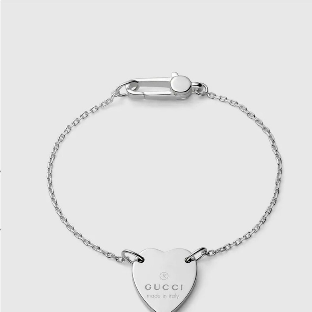 Gucci Trademark Heart Sterling Silver Bracelet